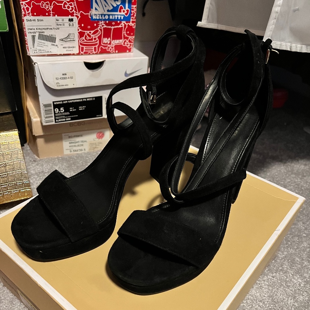 MICHAEL KORS HEELS